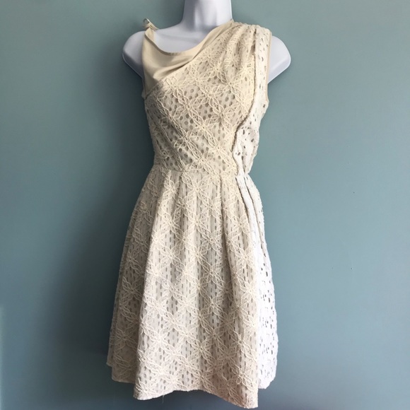 Rachel Roy Off The Shoulder White/Cream. Size 6 - Picture 1 of 5